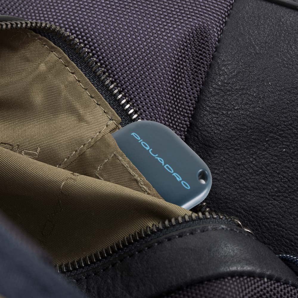 Piquadro Zaino fast-check porta PC e iPad anti-frode RFID e predisposizione per CONNEQU Brief CA4532BR - immagine 5